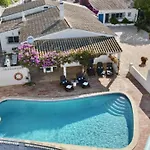Charming With Heated Pool Near Sandy Beach, Hiking, Golf And Wineries فيلة *