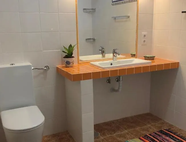 Charming With Heated Pool Near Sandy Beach, Hiking, Golf And Wineries Senhora da Luz