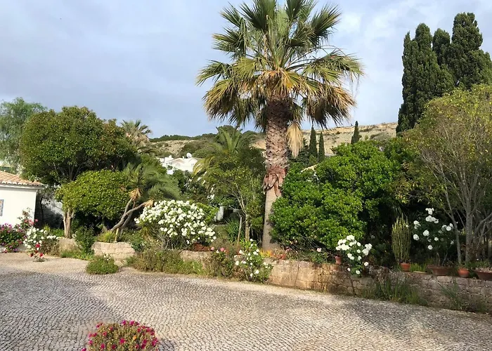 Вилла Charming With Heated Pool Near Sandy Beach, Hiking, Golf And Wineries Praia Da Luz