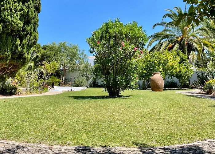 Charming With Heated Pool Near Sandy Beach, Hiking, Golf And Wineries 빌라 Senhora da Luz