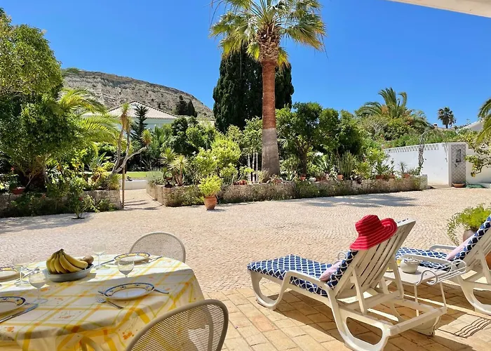 Charming With Heated Pool Near Sandy Beach, Hiking, Golf And Wineries Praia Da Luz